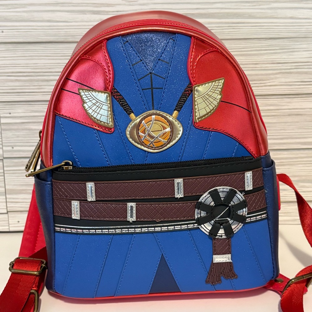 NWT Loungefly Marvel Metallic Dr Strange Cosplay Mini Backpack Eye Of Agamotto